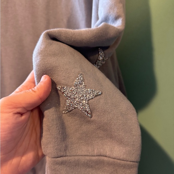 Lane Bryant Gray Casual Crewneck with Star details sz 14/16 - Picture 6 of 8